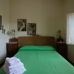 Adelaide, A Reggio Calabria Βίλα Fornaci (Reggio Calabria)