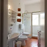 Βίλα Adelaide, A Reggio Calabria
