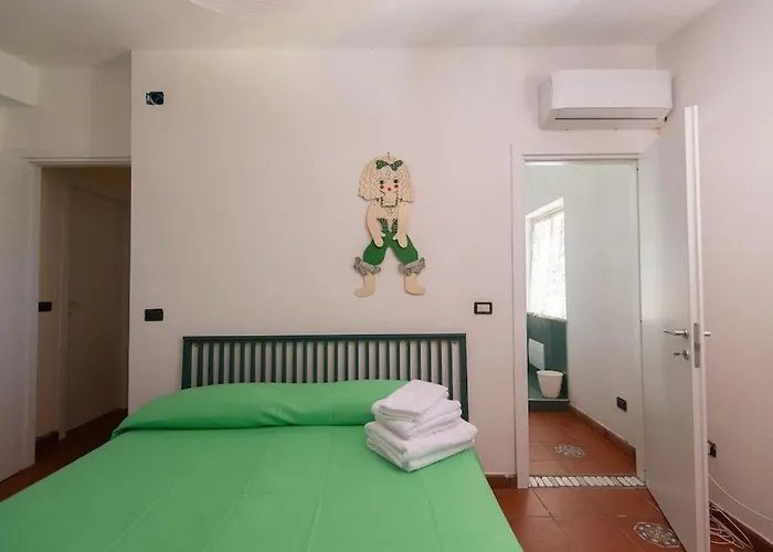 Villa Adelaide, A Reggio Calabria