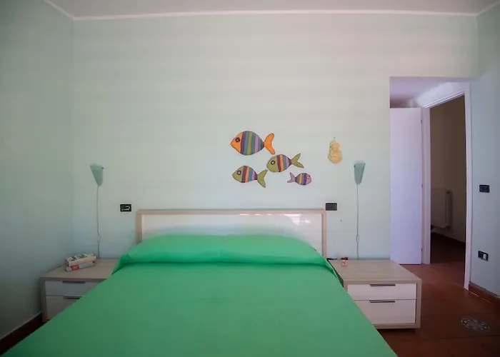 Adelaide, A Reggio Calabria Fornaci (Reggio Calabria)