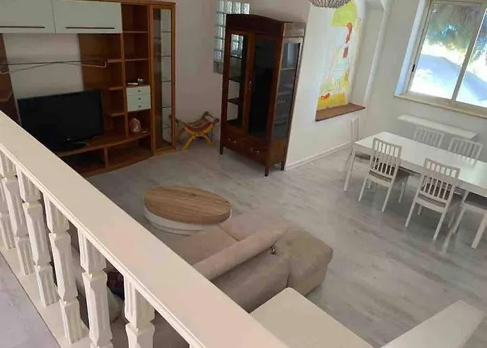 Adelaide, A Reggio Calabria *