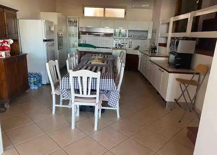 Adelaide, A Reggio Calabria * Fornaci (Reggio Calabria)