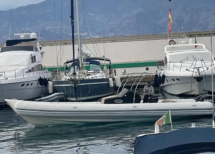 Villa Adelaide, A Reggio Calabria